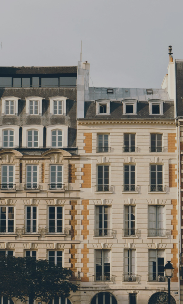 Photo de deux immeubles parisiens - La contre-visite, architecte d'intérieur