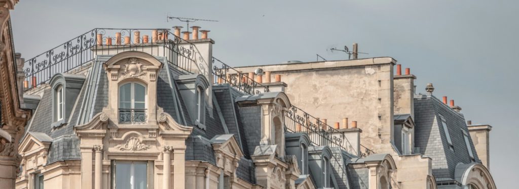 Photo du toit d'un immeuble parisien - La contre-visite, architecte d'intérieur